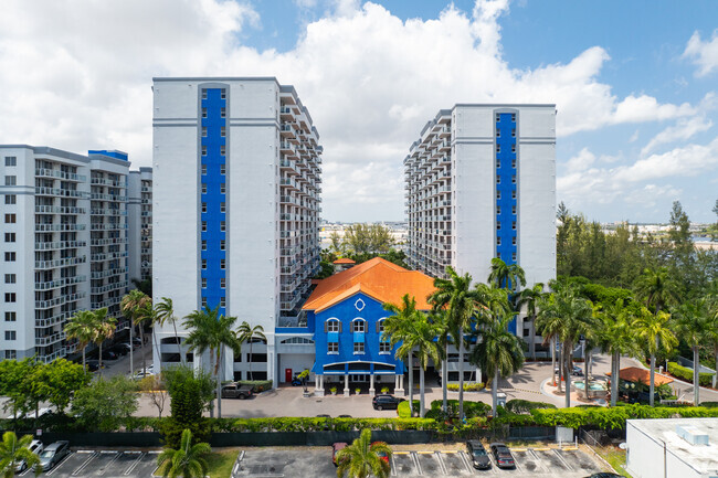 Building Photo - Blue Lagoon