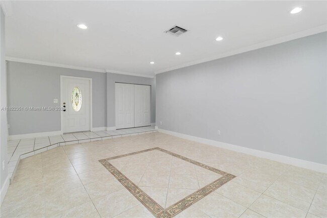 Foto del edificio - 10260 SW 108th St