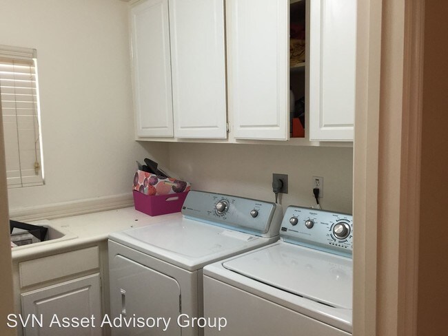 Foto del edificio - 2611 Cactus Trail Ln