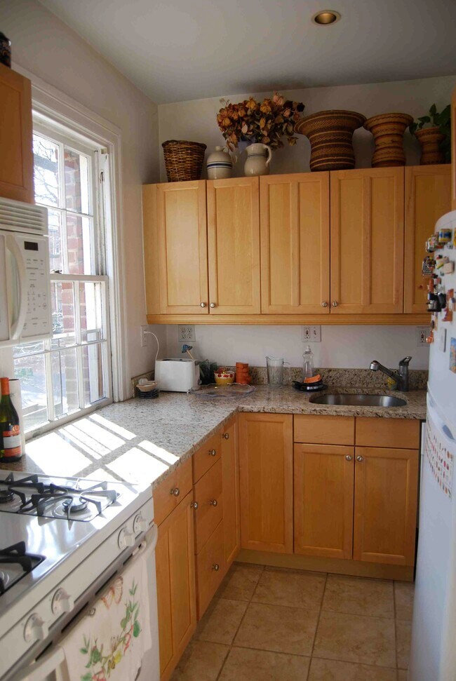 Kitchen - 2531 Q St NW