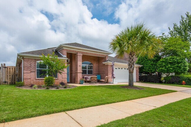Foto del edificio - 395 Camden Pass Ln