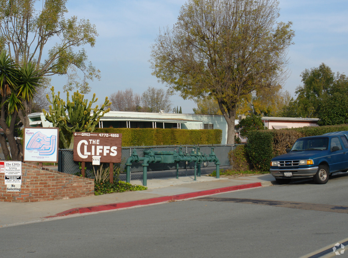 Foto del edificio - The Cliffs