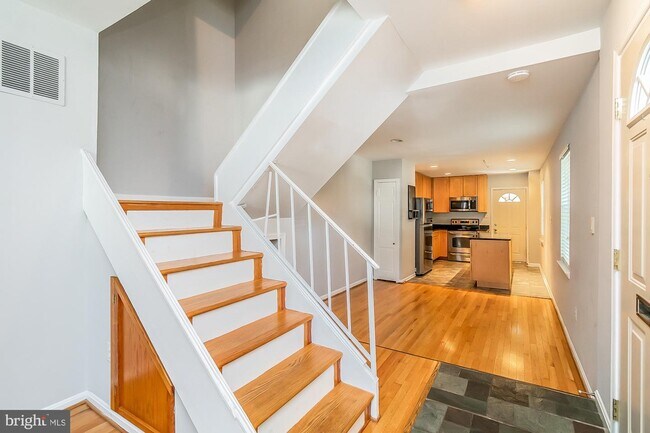 Foto del edificio - 2223 Essex St