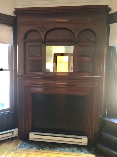 Building Photo - 1529 Beacon St