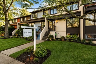 Building Photo - 2104 Cartwright Pl