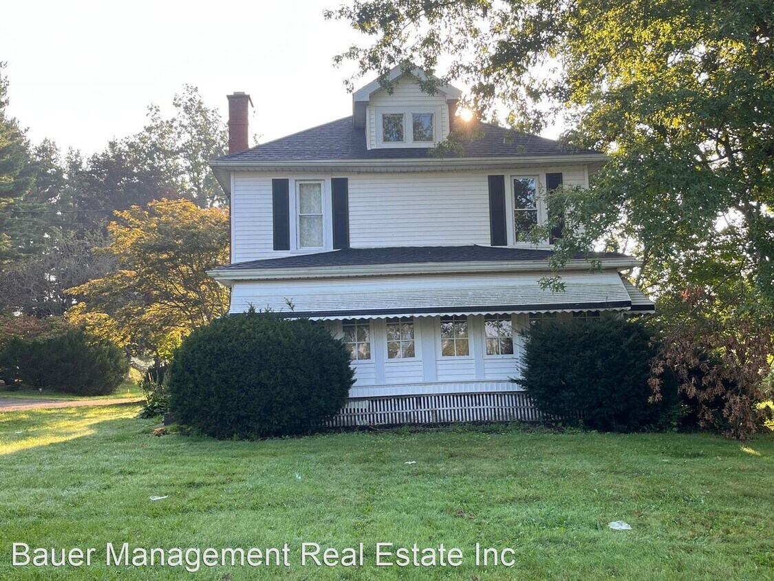 Primary Photo - 3 br, 2 bath House - 901 Co Rd 801