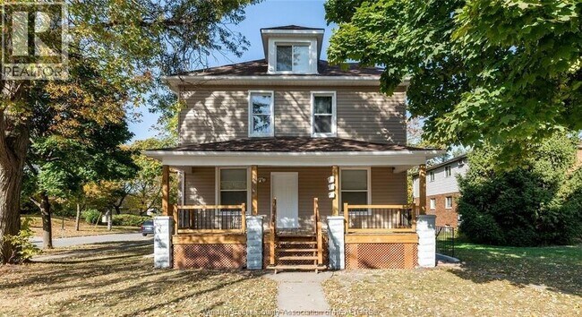 Photo du bâtiment - 3092 Sandwich St.