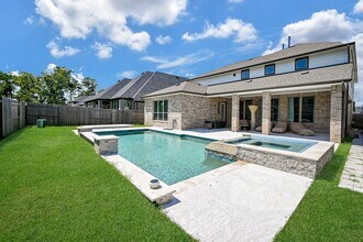 Building Photo - 9006 Meadow Bridge Dr