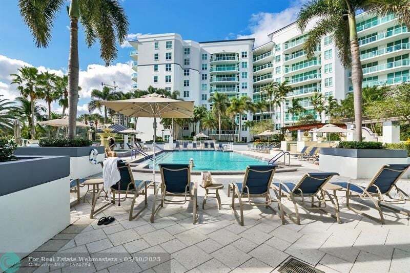 Building Photo - 500 SE Mizner Blvd