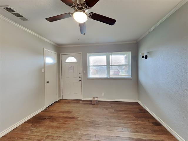 Building Photo - 760 Oakwood Ave