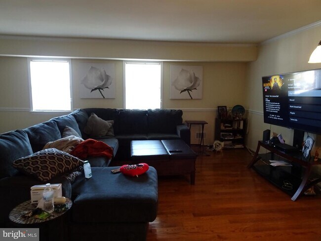 Foto del edificio - 615 Delaware St