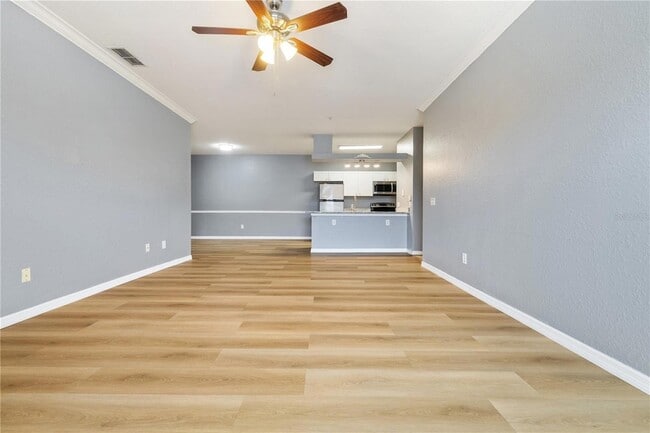 Building Photo - 16573 Enclave Village Dr