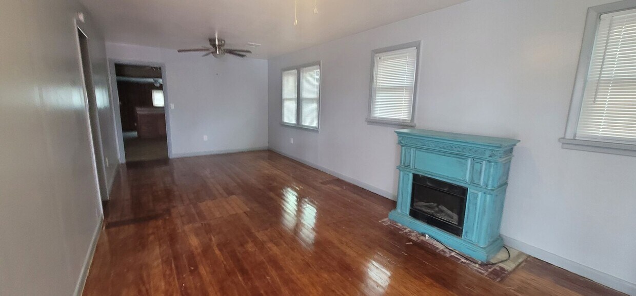 408 S Maryland House Rental in Amarillo, TX