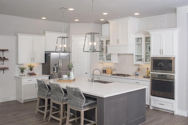Foto del edificio - 4428 Sunflower Ln