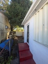 Building Photo - 2276 SW 2nd St