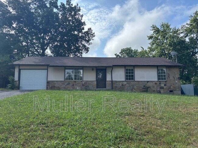 Photo - 6436 Tewksbury Dr NW House