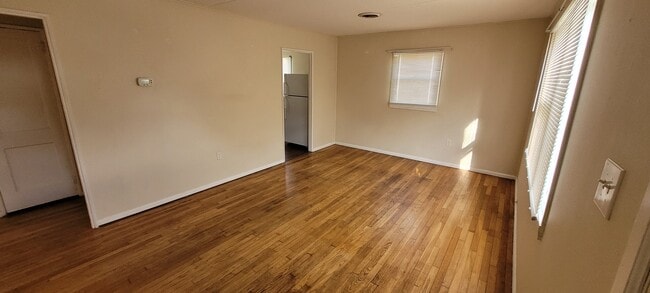 Living room from entrance - 516 E Warren St