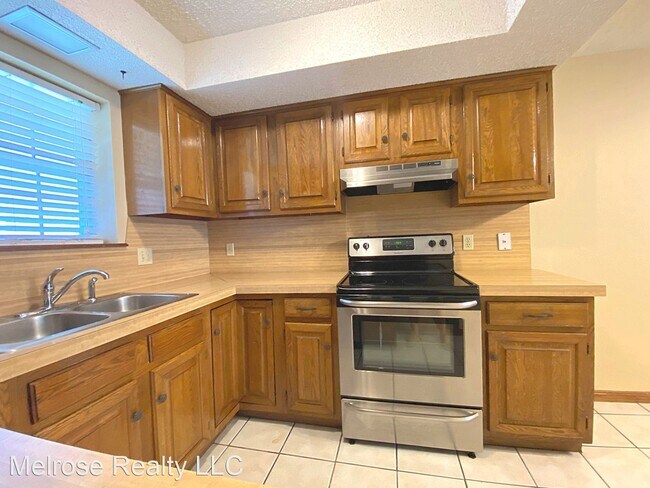 Building Photo - 3 br, 2.5 bath House - 3620 Wynn Circle