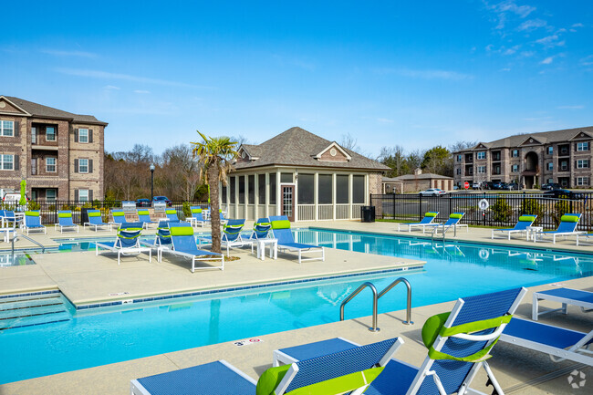 Resort-Style Pool - The Cascades