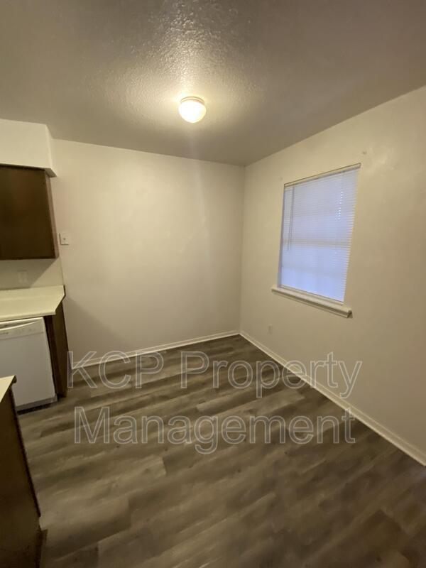 340 W Dogwood St, Greenwood, AR 72936 Condo for Rent in Greenwood, AR