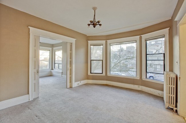  - 558-560 Prospect St