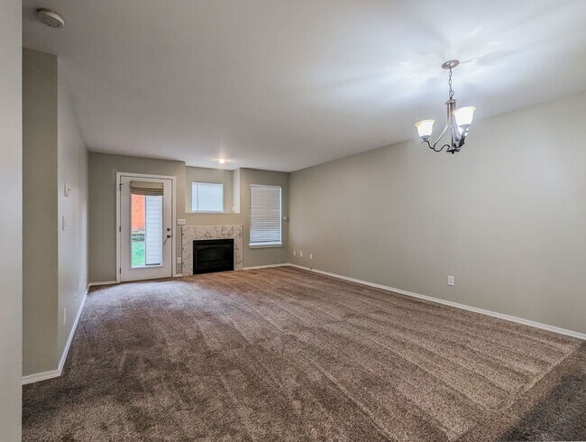 Foto del edificio - 4827 67th Street NE