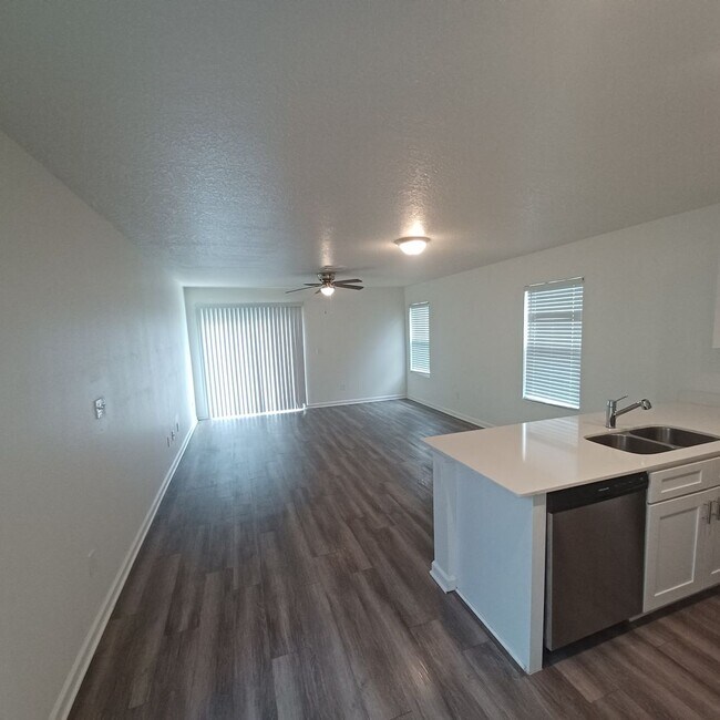 Foto del edificio - Large 3.BR 2.5 BA in St Augustine