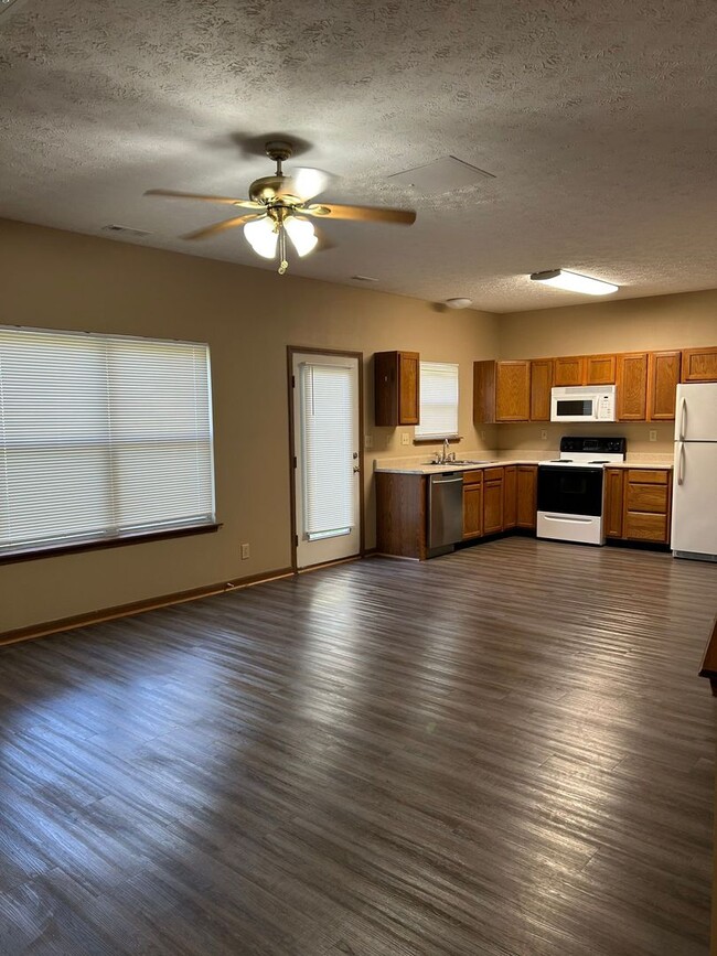 Foto del edificio - 3868-3872 Ledyard St.