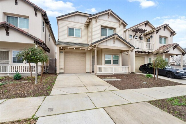 Foto del edificio - 6200 Fowler Ave