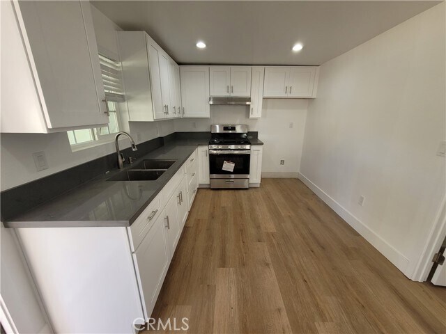 Foto del edificio - 13564 4th St