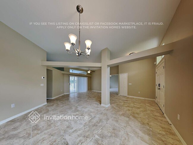 Building Photo - 874 Shoshone Ln