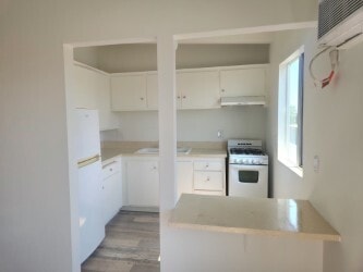 Building Photo - Royale La Habra