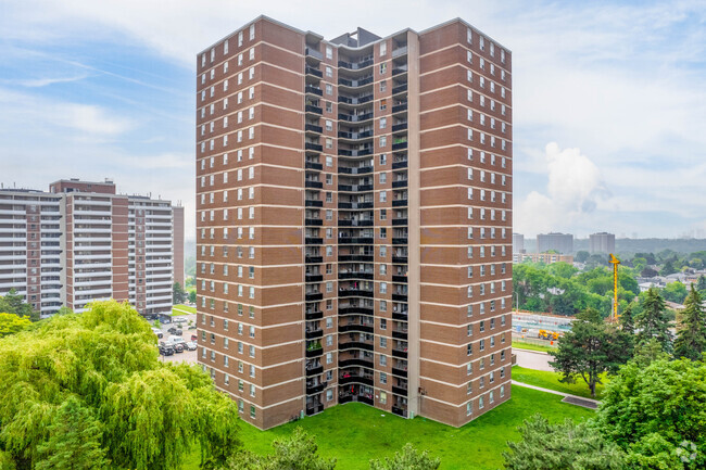 Building Photo - Richview Gardens