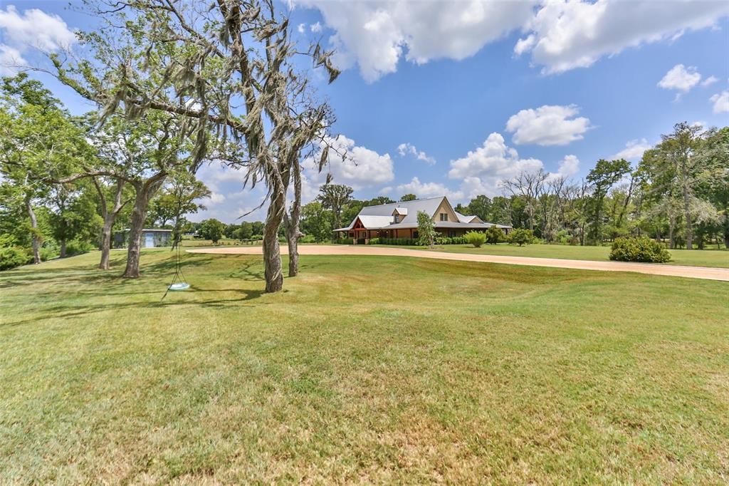Primary Photo - 6815 Pool Hill Rd