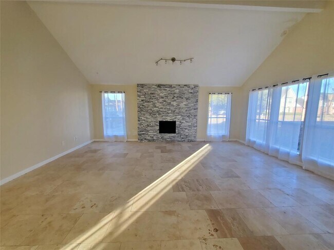 Foto del edificio - 2810 Arrowhead Dr