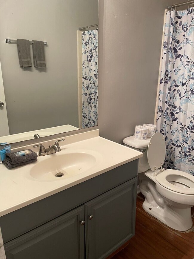Foto del edificio - Cozy 1 bedroom townhome