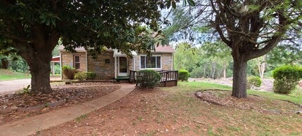 Building Photo - 735 Winston Ridge Rd