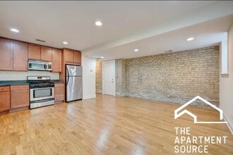 Building Photo - 2838 N Albany Ave