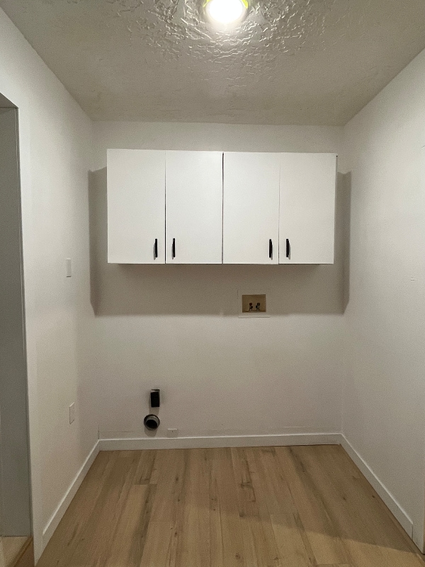 Building Photo - 369 S Eastern Ave