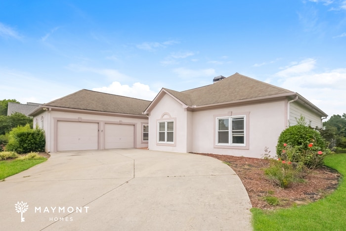Building Photo - 3470 Golfe Links Dr