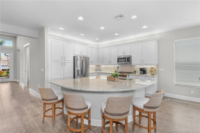 Foto del edificio - 11933 SW Coral Cove Pkwy