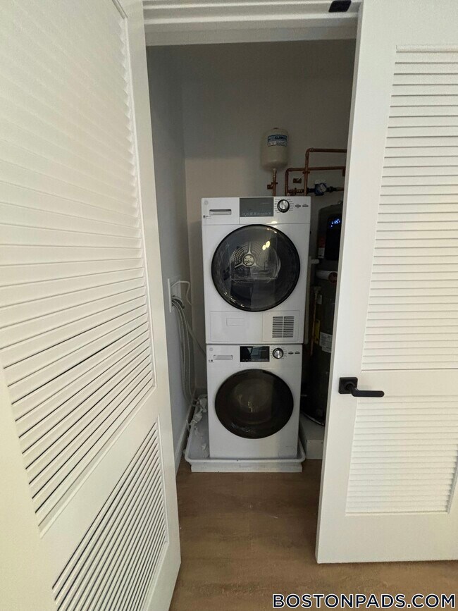 Foto del edificio - 199 Gardner St