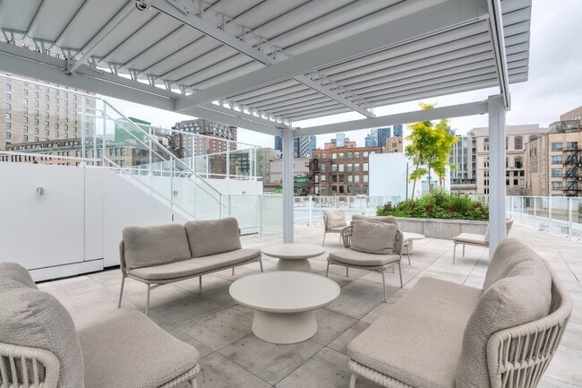 Building Photo - Laurence Condo Rentals
