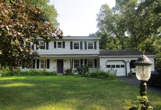Building Photo - 9 Augusta Ct