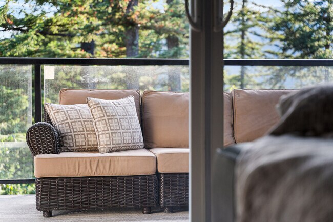 Photo du bâtiment - 1485 Highlands Blvd