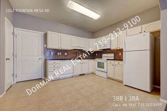 Building Photo - 3 Bedroom townhome in Fountain