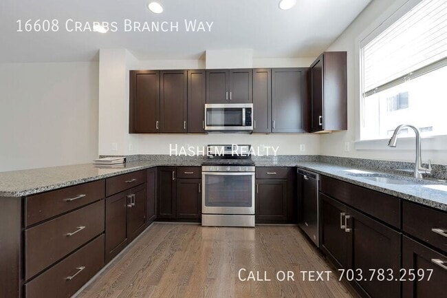 Foto del edificio - 16608 Crabbs Branch Way