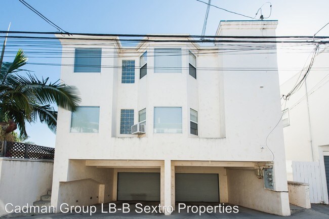 Building Photo - 3 br, 2.5 bath Apartment - 55 Roycroft Ave A