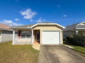 Building Photo - 8062 Heirloom Dr