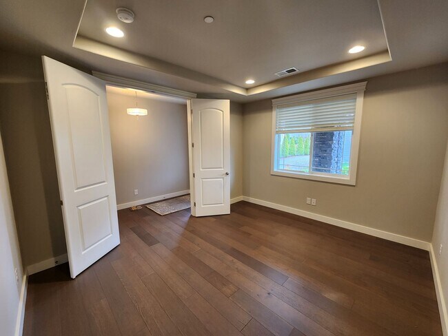 Foto del edificio - Large Spacious 4 Bed Home